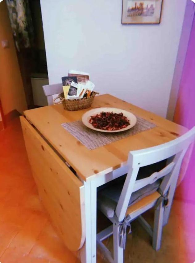شقة La Casina Di Ancicucco 1 سان جيمينيانو المظهر الخارجي الصورة
