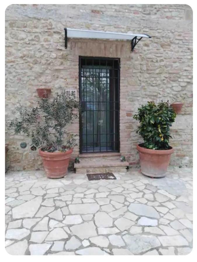 شقة La Casina Di Ancicucco 1 سان جيمينيانو المظهر الخارجي الصورة